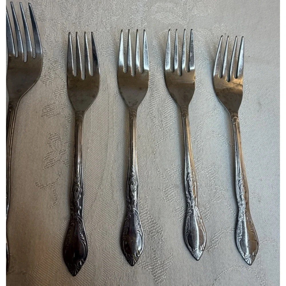 Vintage Utica Stainless Steel‎ Flatware 14 Piece Forks Knifes Spoons Silverware